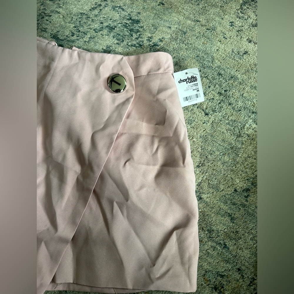 Charlotte Russe Skort Shorts Pink Mini Skirt Button Front Medium M New - Picture 2 of 4